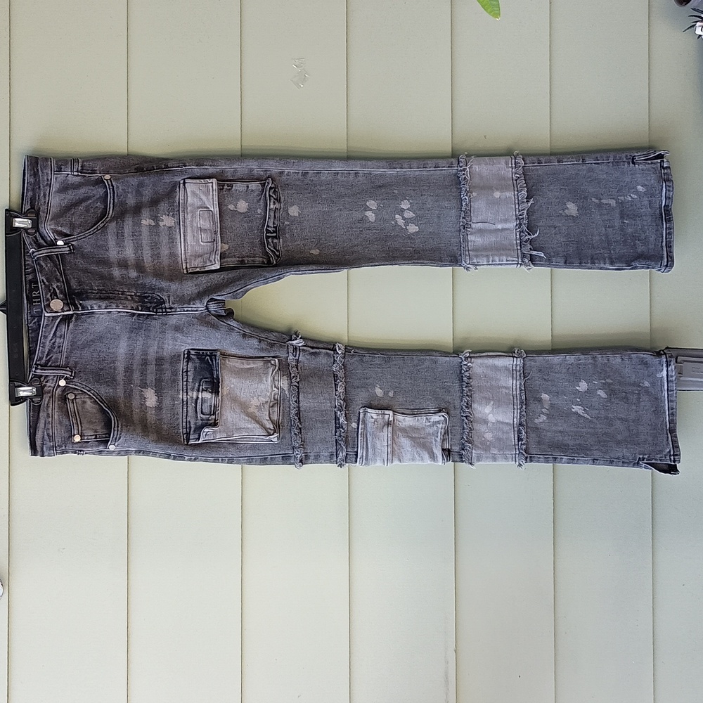 THRT Mens 38 Gray Cargo Jeans Bleach Paint Drop Raw Hem Patchwork Slim Straight